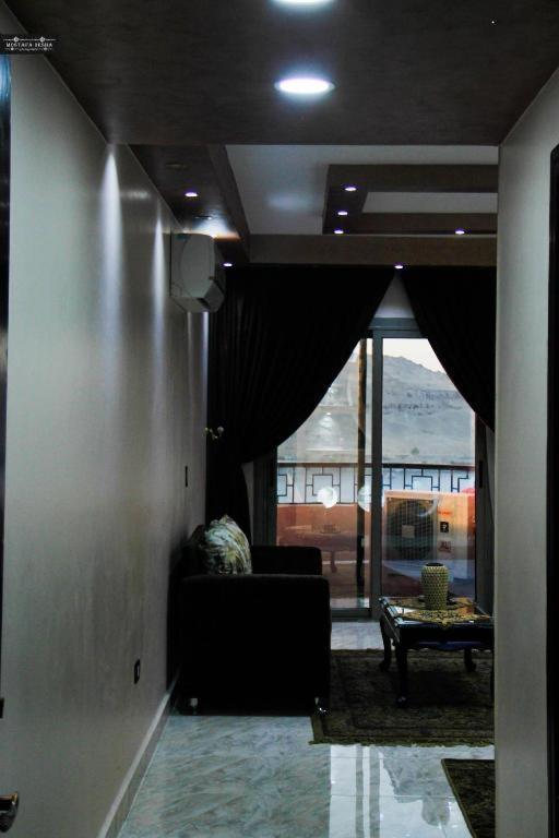 Aswan Plaza - Share Apartment ภายนอก รูปภาพ